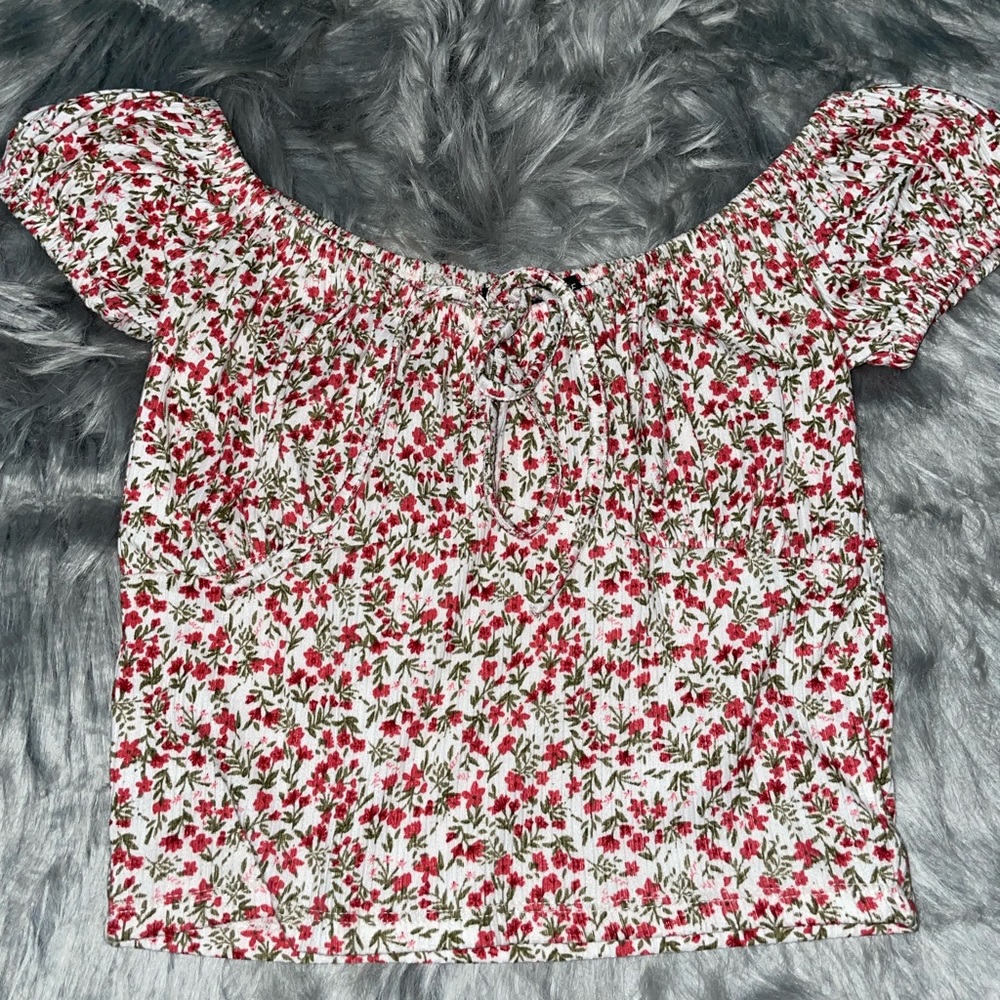Love Tree Crop Top